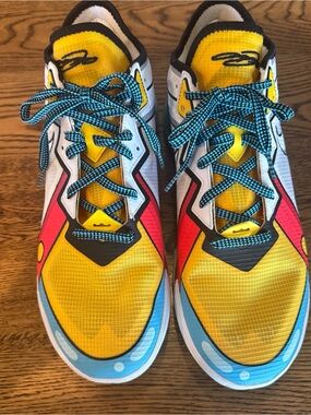 Nike LeBron 18 Low Stewie Griffin Family Guy Men's Size 12 CV7562-104
